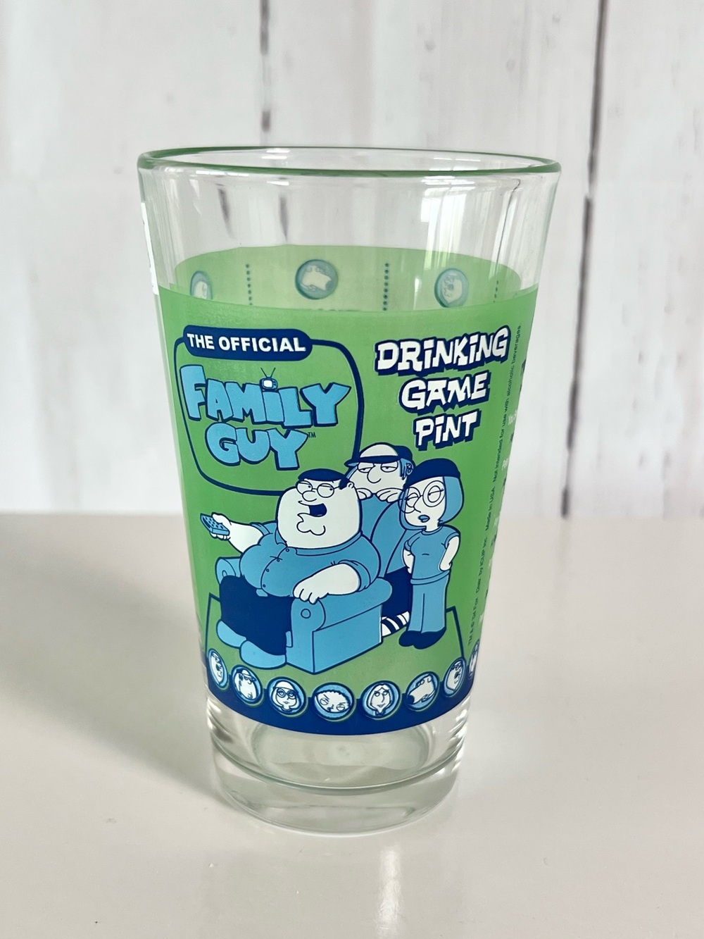 2004 The Official FAMILY GUY Drinking Game Pint Glass - Peter, Meg, Chris NWT - Picture 7 of 7